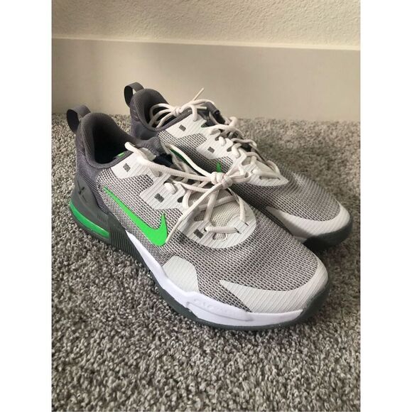 Pewter Nike Mens Air Max Alpha Trainer 5 Cross Training Shoe  NIKE Men\'s Air Max Alpha Trainer 5 Sneaker Size 9.5